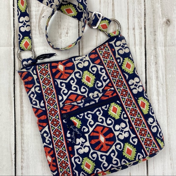 Vera Bradley Sun Valley Hipster Crossbody Bag - Picture 3 of 8